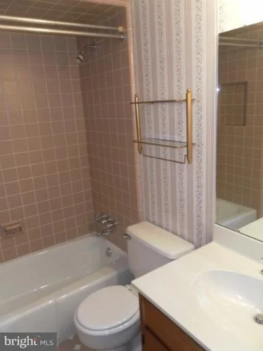 Photo of 6216 SEBRING DRIVE