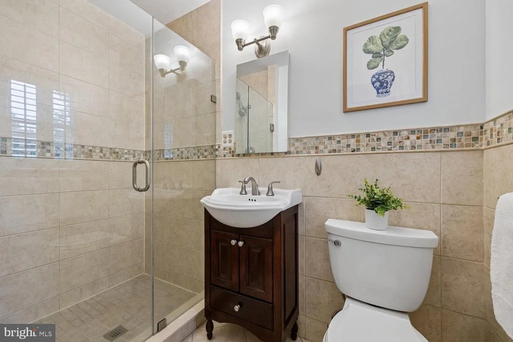 Photo of 1121 TANLEY ROAD