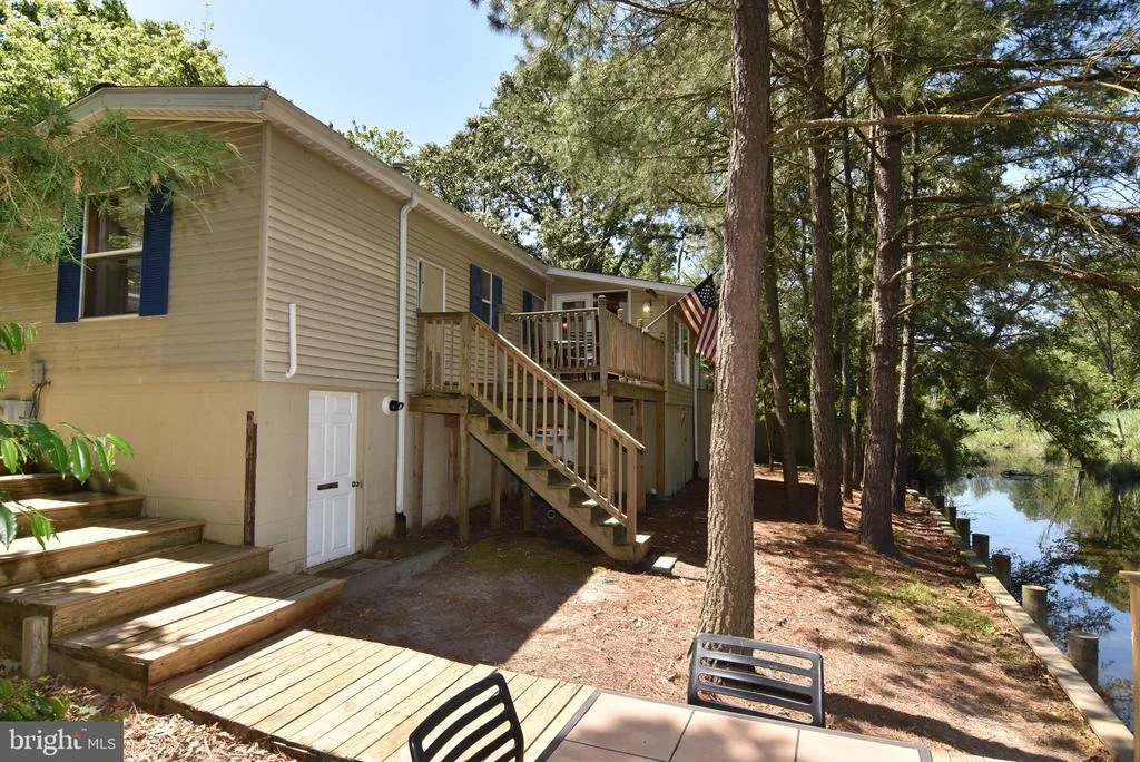 Photo of 133 SHADY RIDGE DRIVE