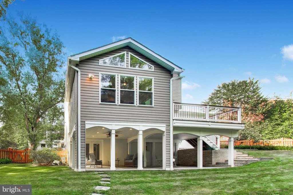 Photo of 8825 STARK ROAD