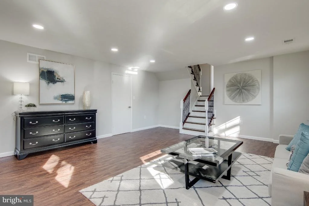 Photo of 6912 HEIDELBURG ROAD