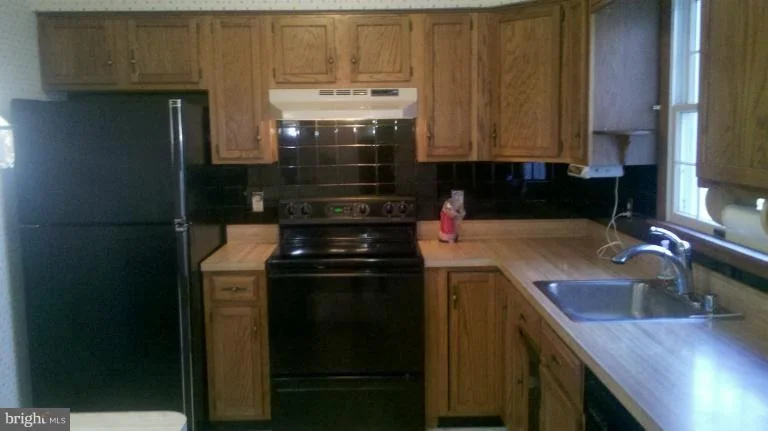 Photo of 5002 LONG BEACH ROAD
