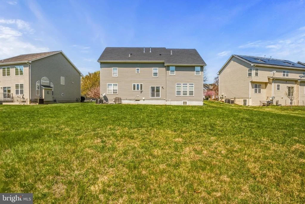 Photo of 14003 LAKE MEADOWS DRIVE