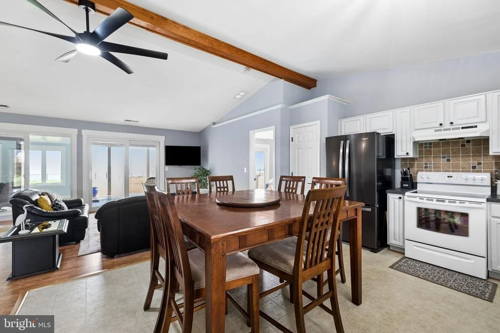 Photo of 339 POTOMAC DRIVE