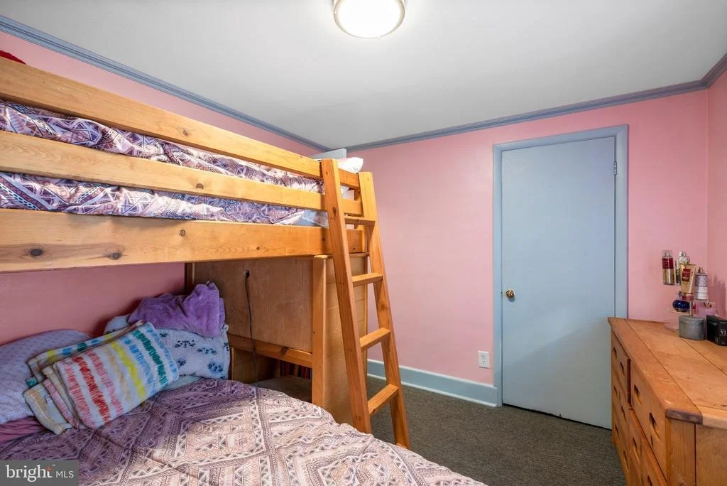 Photo of 7407 RIDGE ROAD