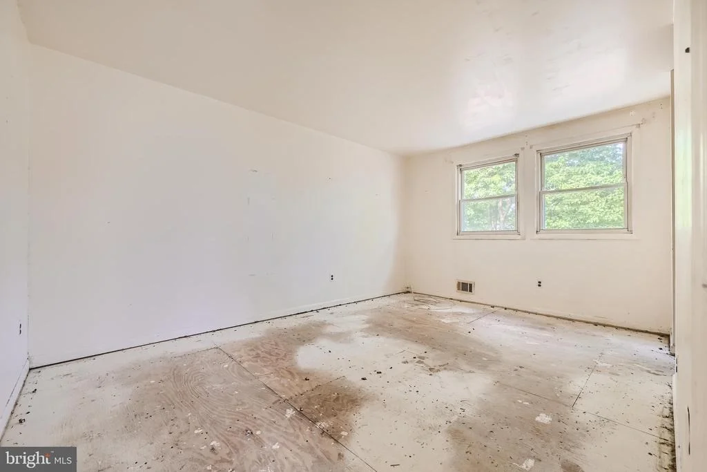 Photo of 116 STILLMEADOW DRIVE