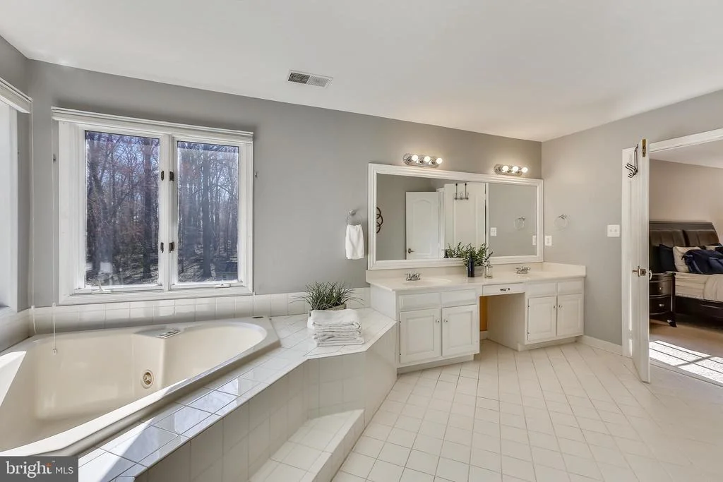 Photo of 22406 SWEETLEAF LANE