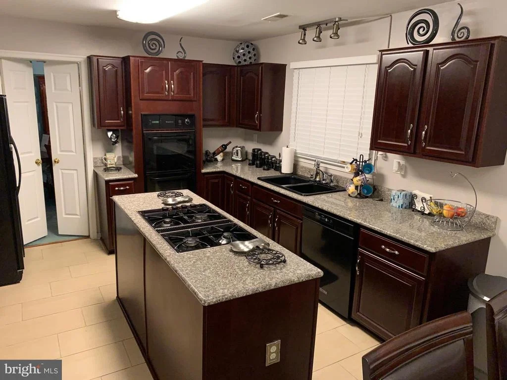 Photo of 1715 ALBERT DRIVE