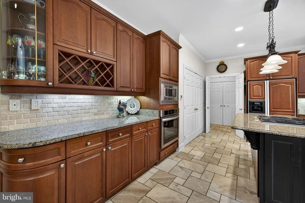 Photo of 22167 WOODWINDS DRIVE