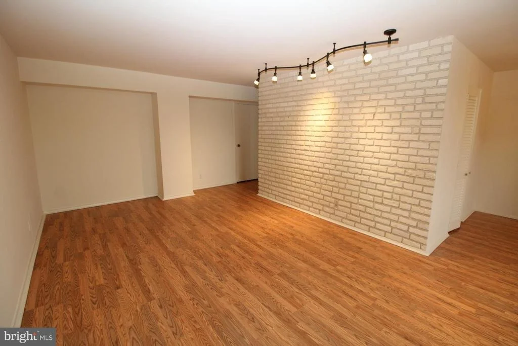 Photo of Unit 407 at 9701 FIELDS ROAD