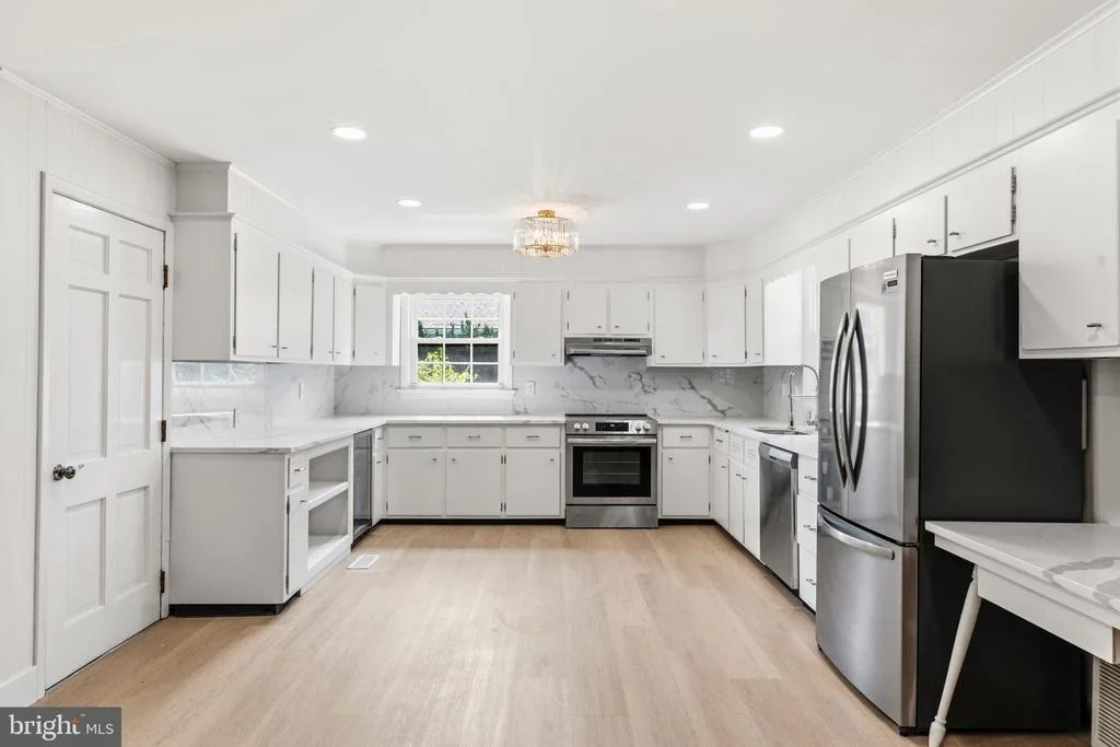 Photo of 6783 SUNNYBROOK DRIVE