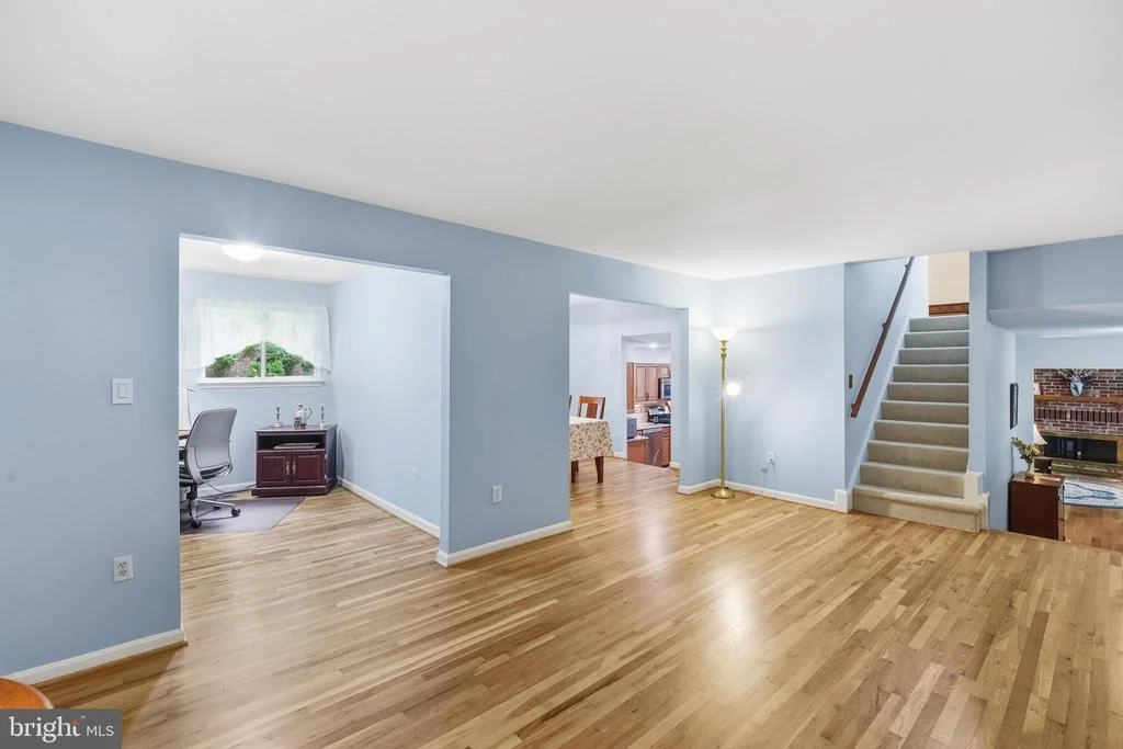 Photo of 2304 HIDDEN VALLEY LANE