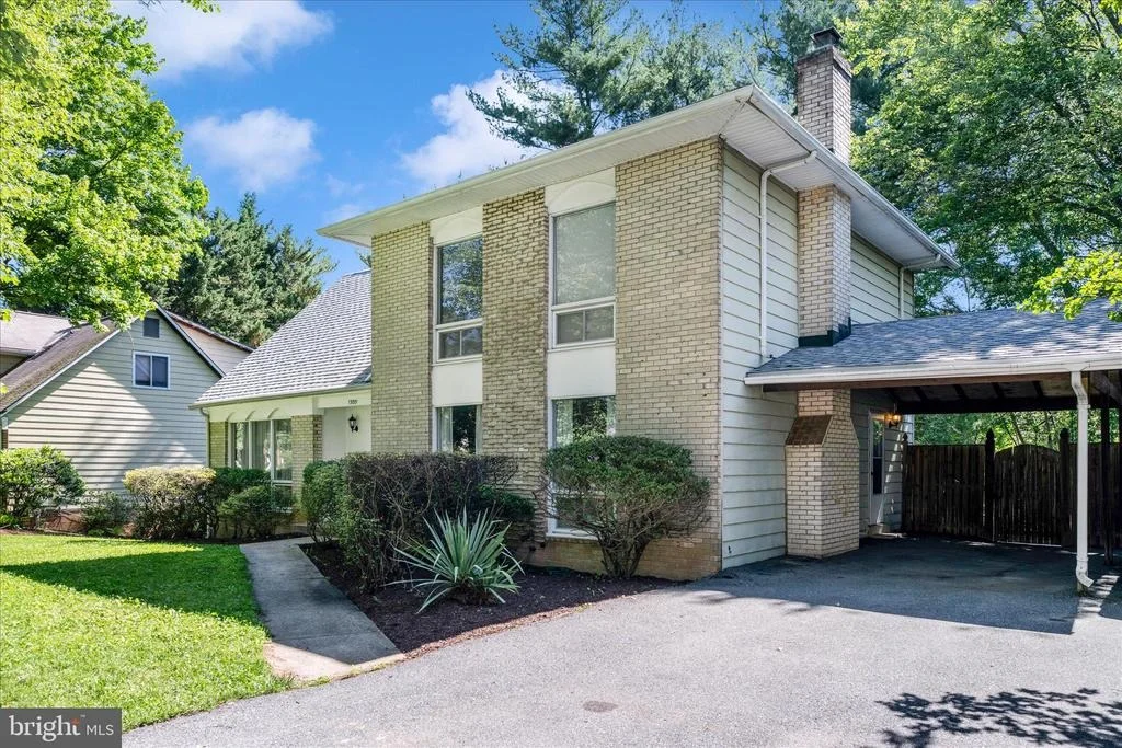 Photo of 13001 BUCCANEER ROAD
