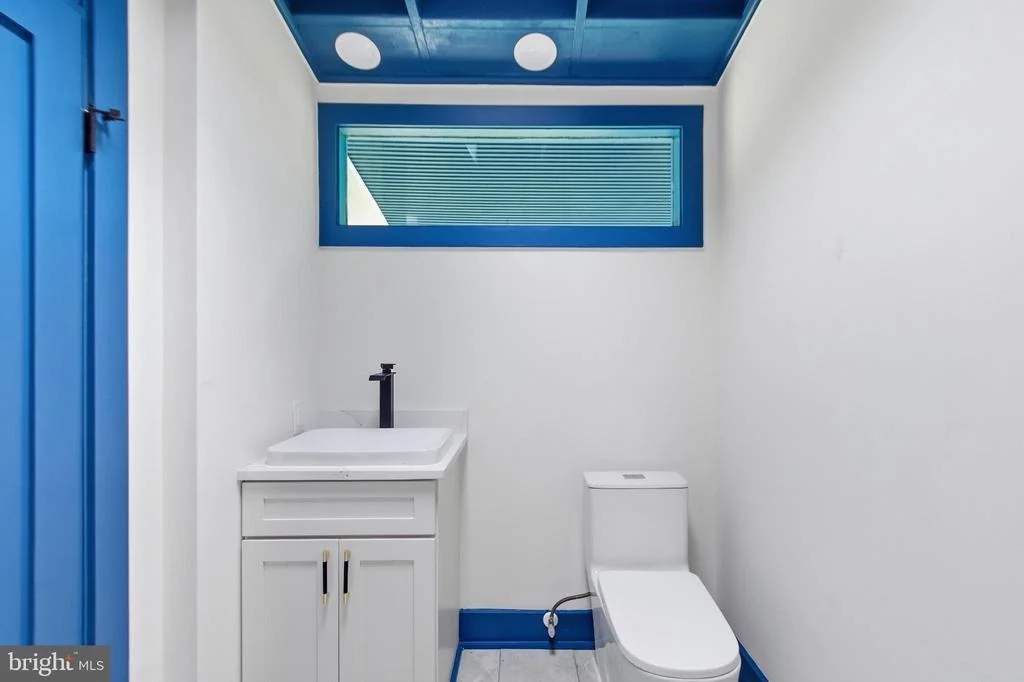 Photo of 6405 INWOOD DRIVE