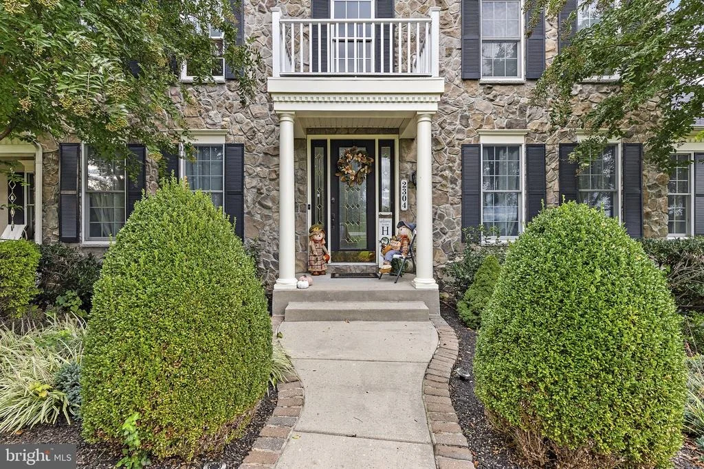 Photo of 2304 WILLOW VALE DRIVE