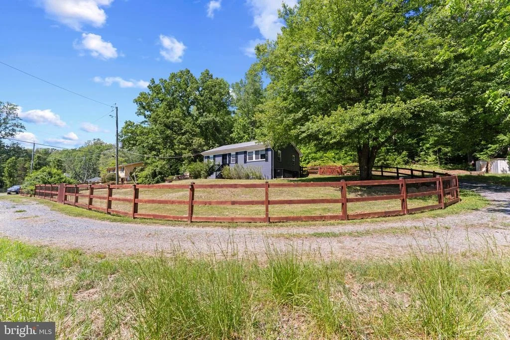 Photo of 13202 VAN BRADY ROAD