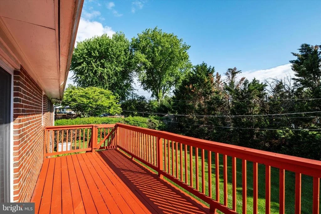Photo of 716 FLINTLOCK DRIVE
