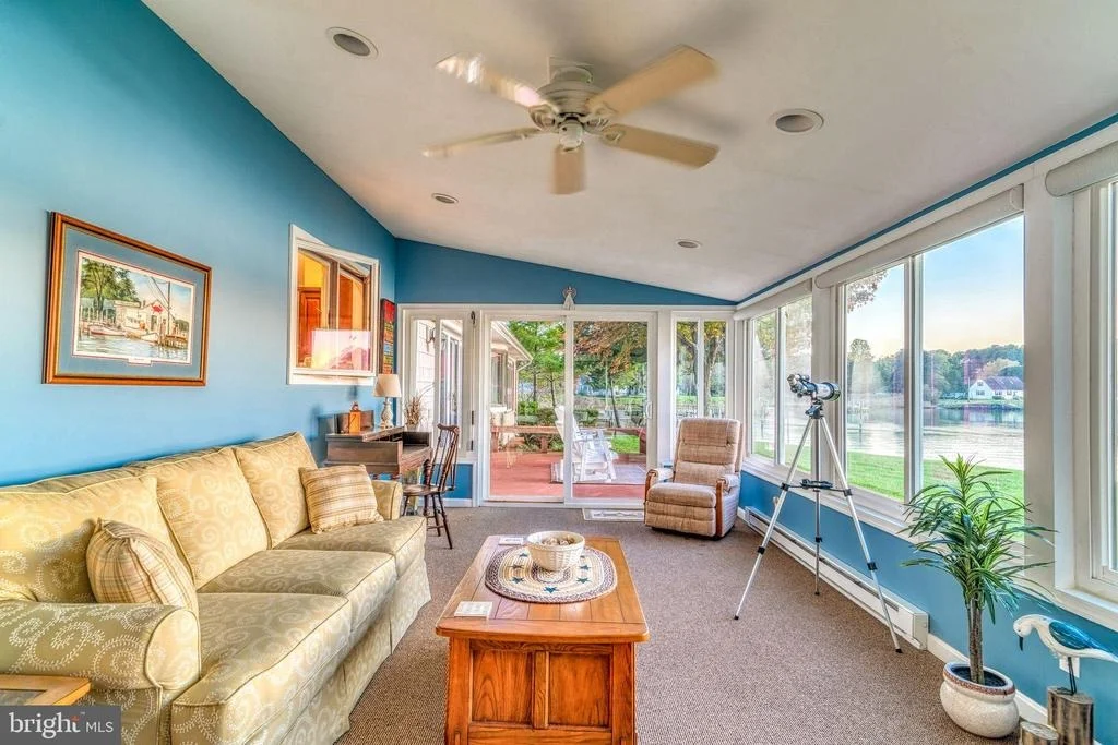 Photo of 16185 BRADBURN LANE