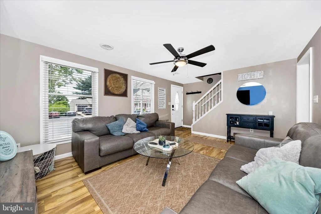 Photo of 6641 JEFFERSON BLVD