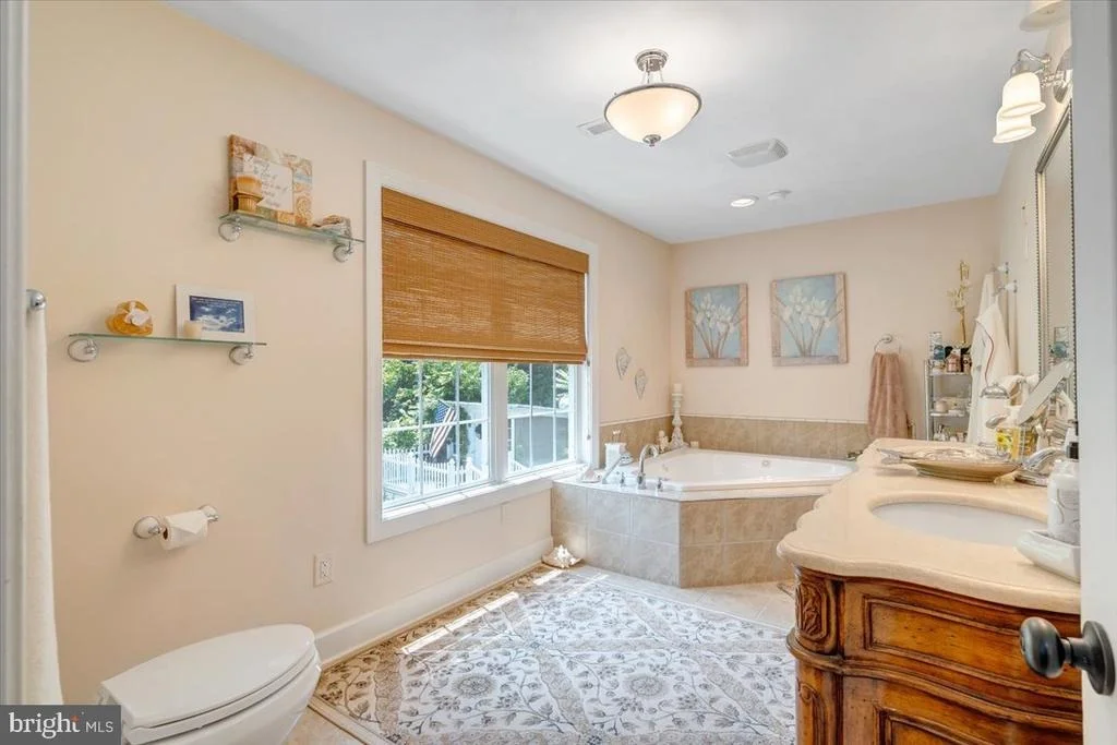 Photo of 2170 LONE IVY ROAD