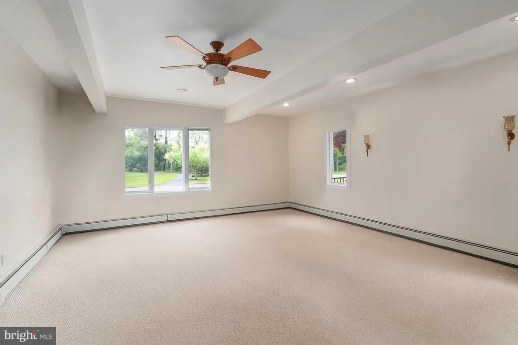 Photo of 526 COUNTY ROAD 579