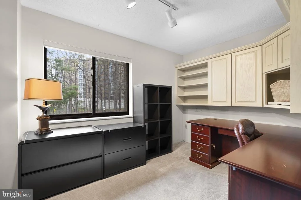 Photo of Unit 3204 at 15115 INTERLACHEN DRIVE