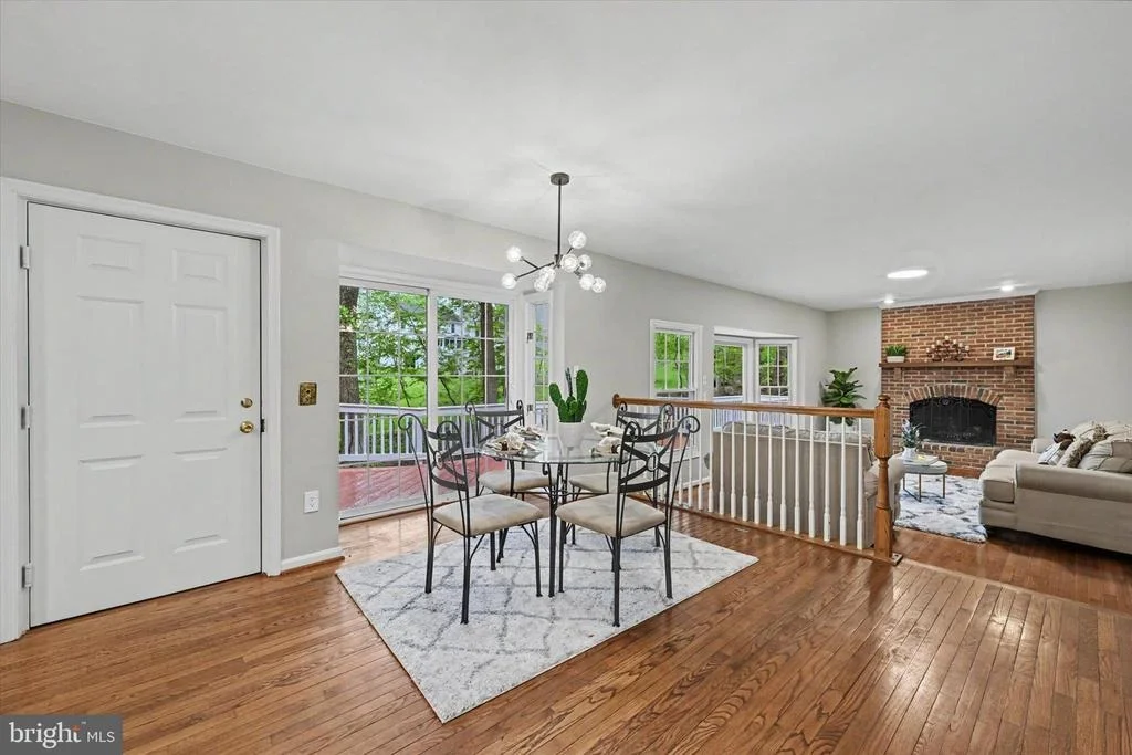 Photo of 8033 CREST ROAD
