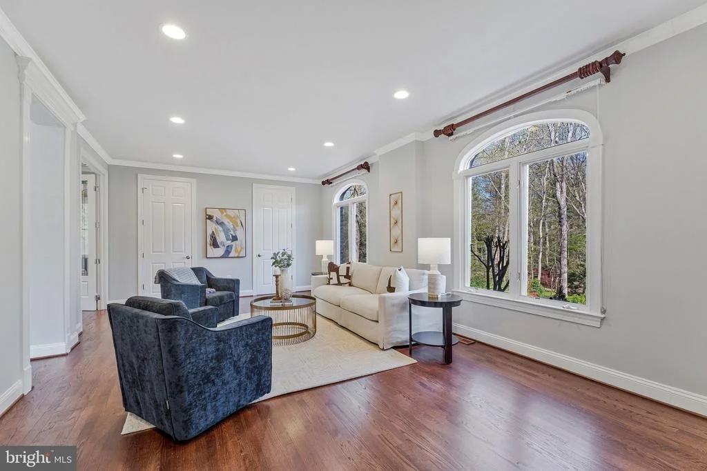 Photo of 8611 BROOK ROAD