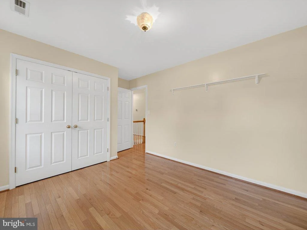 Photo of 9290 BAKER STREET