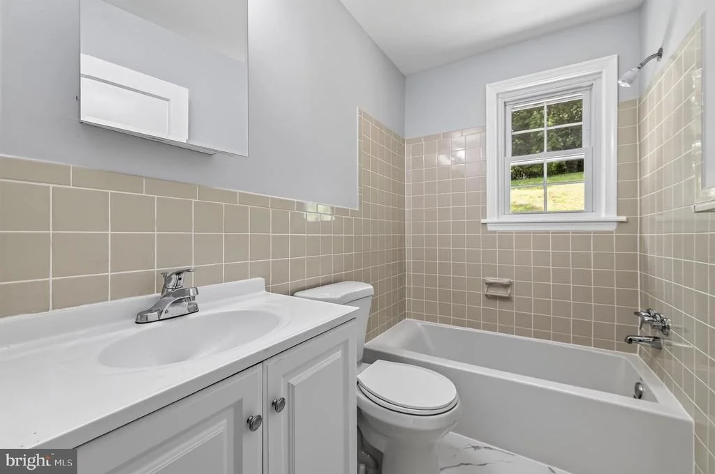 Photo of 2704 FENIMORE ROAD