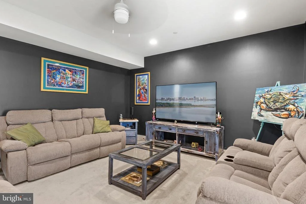 Photo of 145 REGULATOR DRIVE N