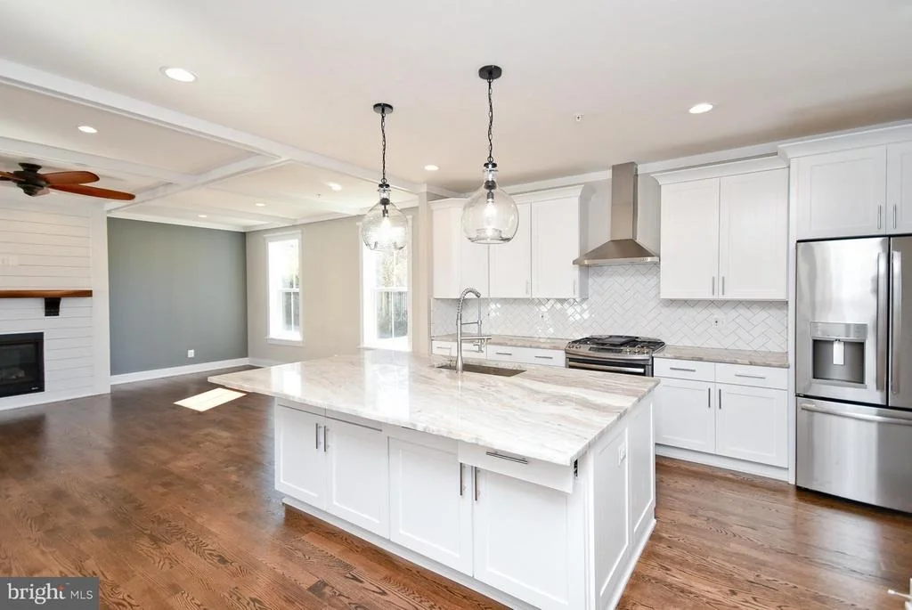Photo of 4909 QUEENSBURY ROAD