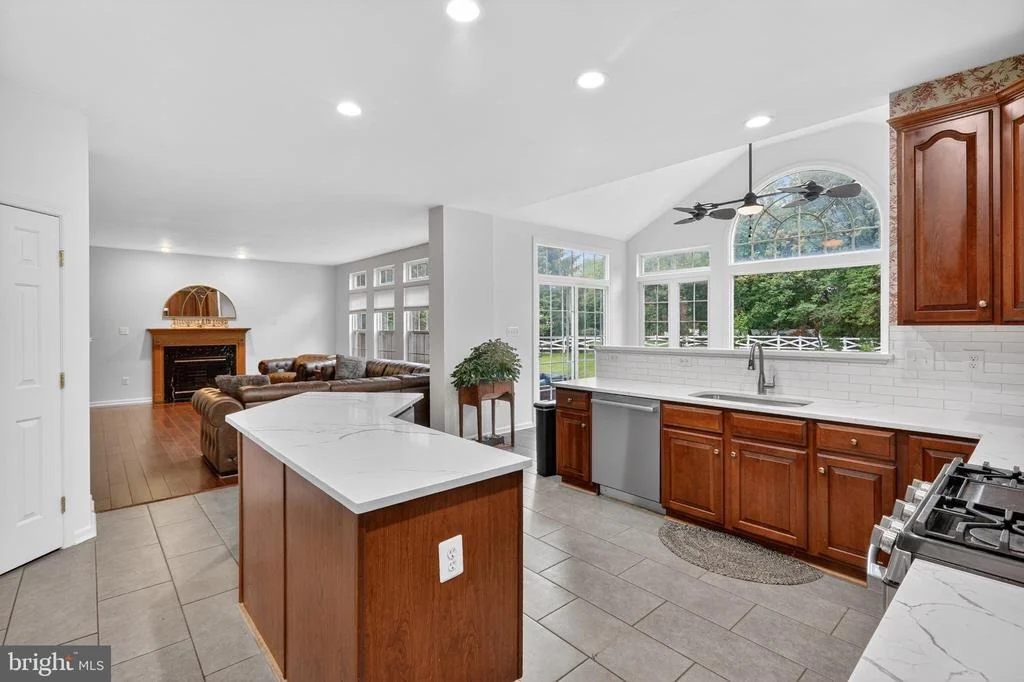 Photo of 5136 CHARLINGTON COURT