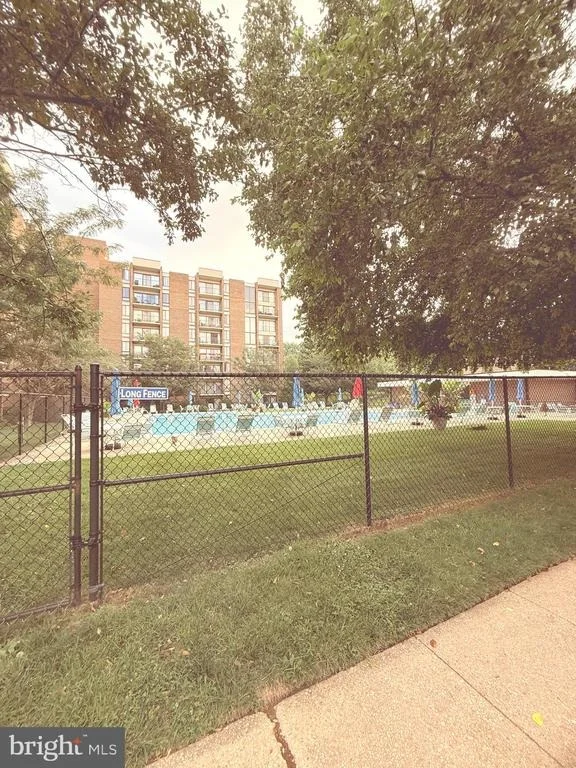 Photo of Unit 6101 at 9903 BLUNDON DRIVE