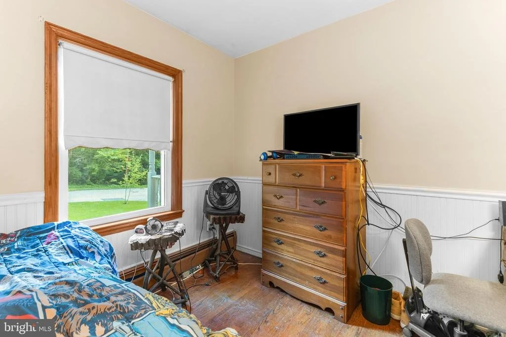 Photo of 5718 LEAF LANE