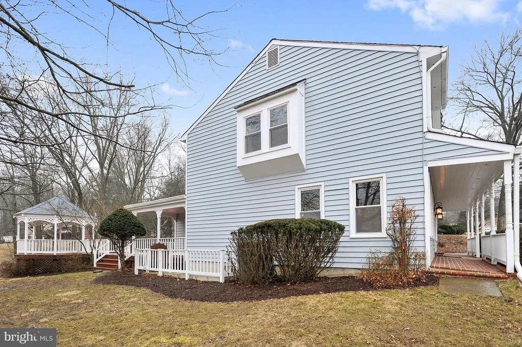 Photo of 1804 LONGMEAD ROAD