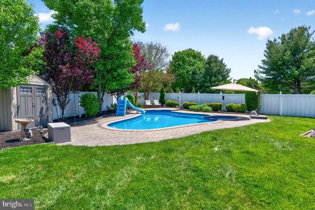 Photo of 4 WESTMINSTER DRIVE