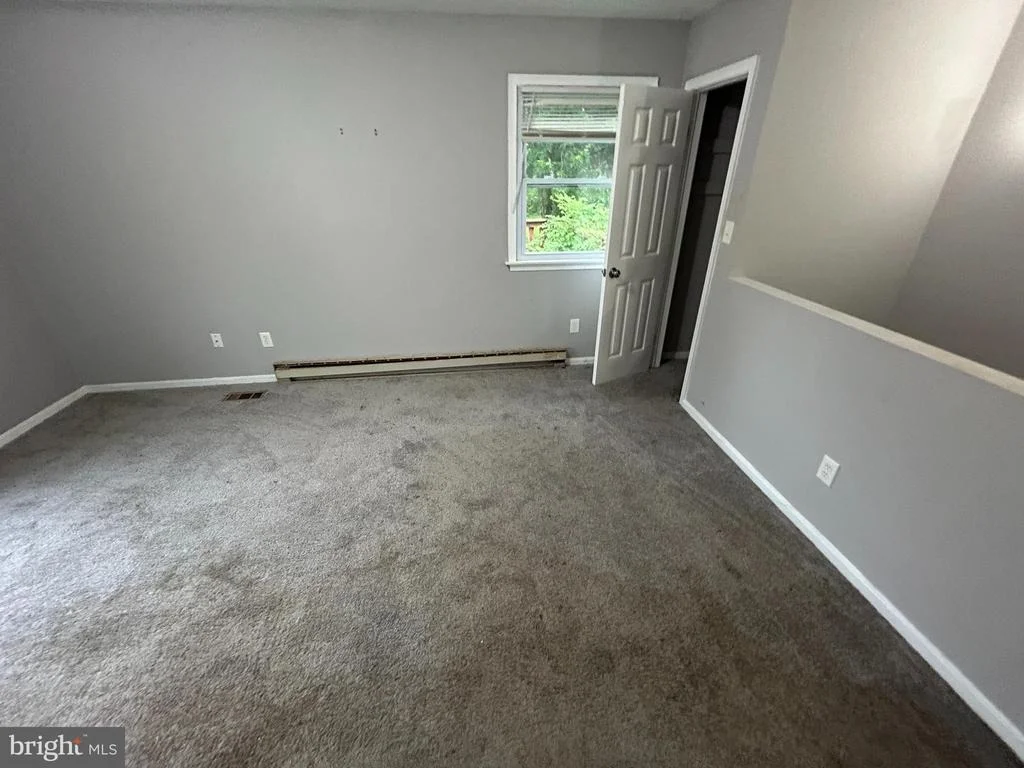 Photo of 4624 MARY AVENUE