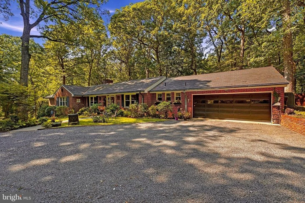 Photo of 10622 MANTZ ROAD