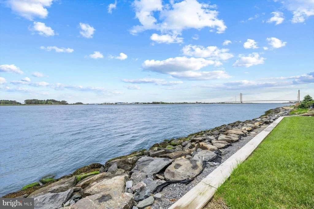 Photo of 35 INLET VIEW COURT
