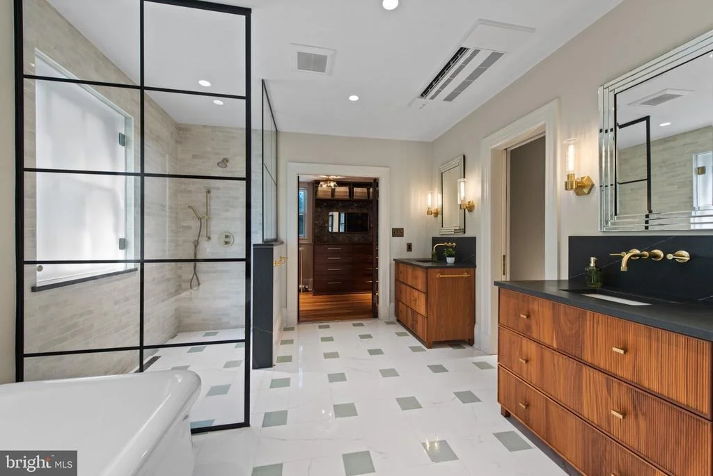 Photo of 504 OVERHILL ROAD