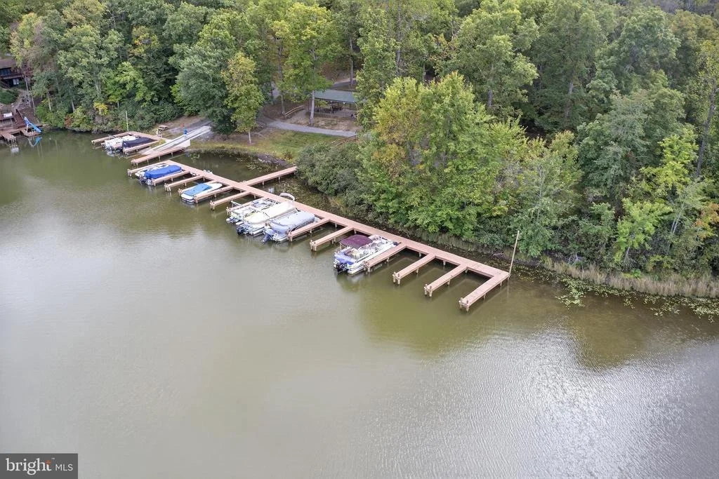 Photo of 721 PINE HARBOUR DRIVE