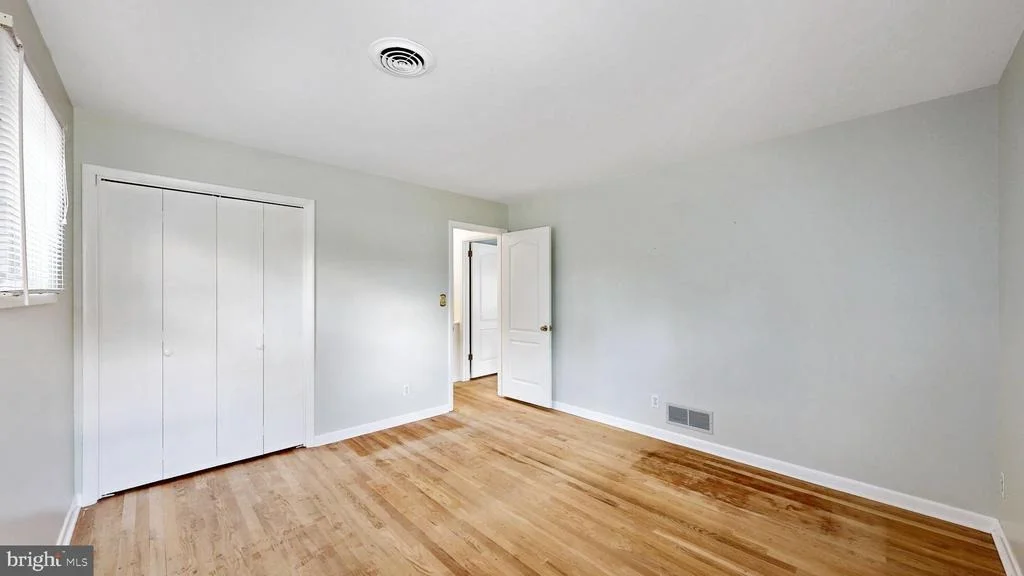 Photo of 45 W FAIRFIELD DRIVE