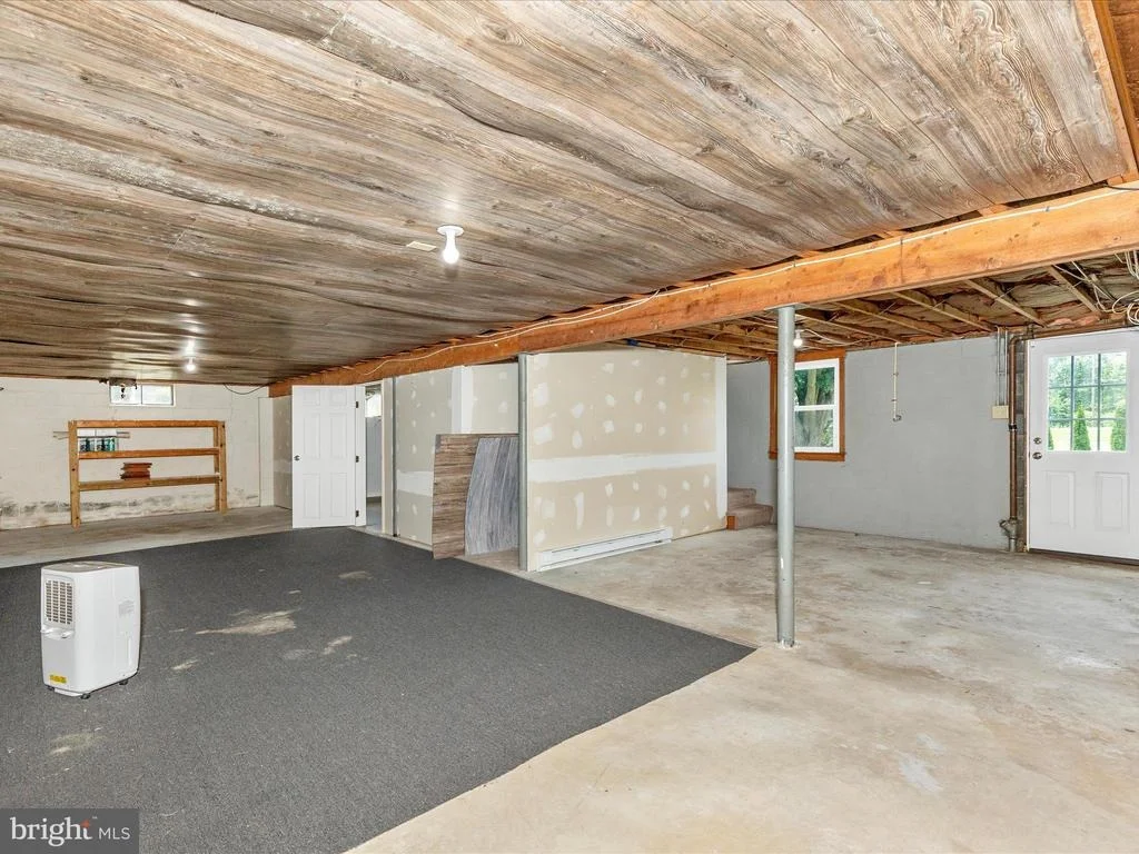 Photo of 22128 PIKESIDE DRIVE