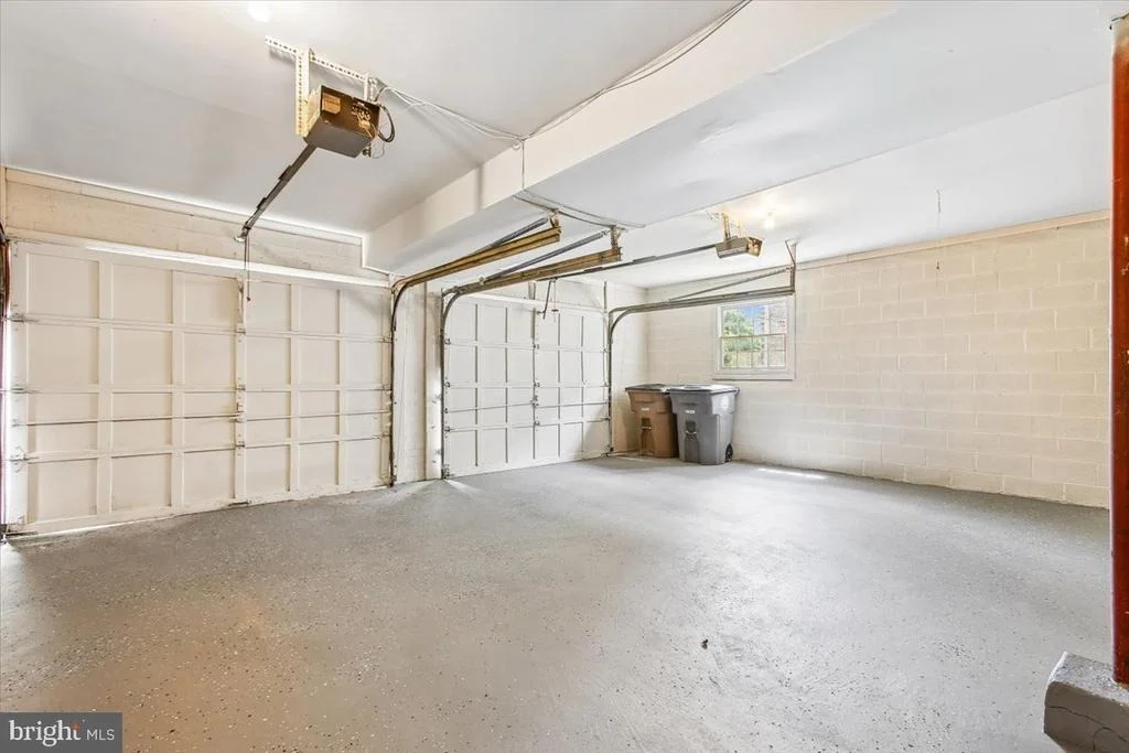 Photo of 1705 CRESTVIEW DRIVE