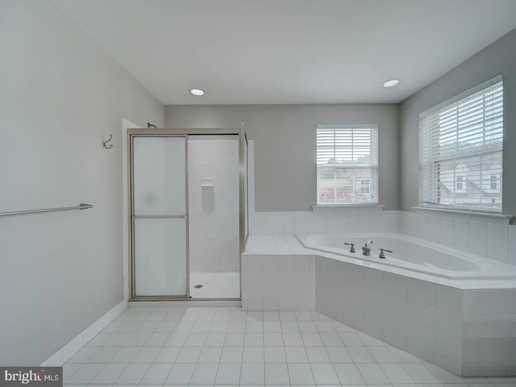 Photo of 228 BUCKEYE CIRCLE
