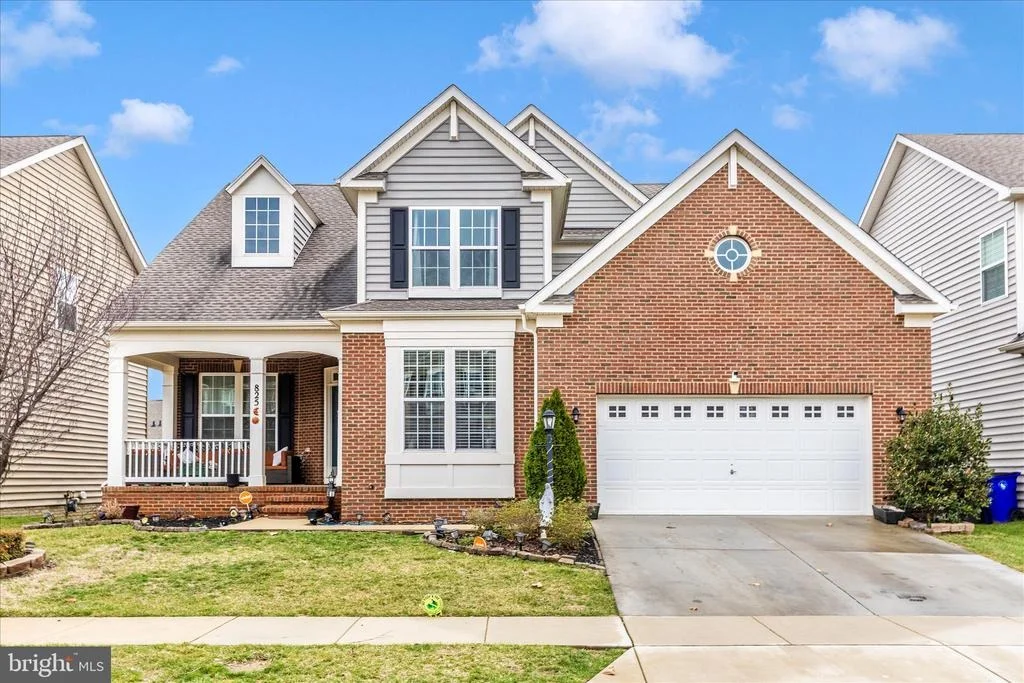 Photo of 825 HOLDEN ROAD