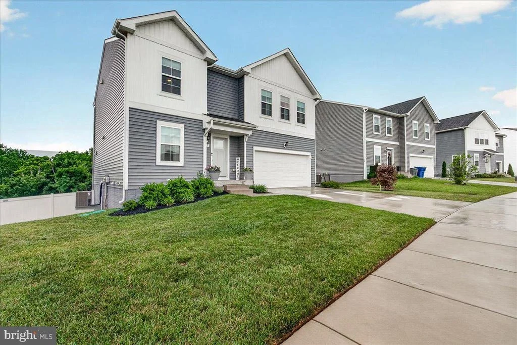 Photo of 17 WESTVIEW DRIVE