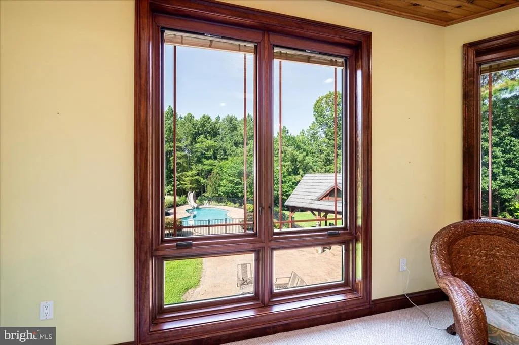 Photo of 6675 MARSHALL ROAD