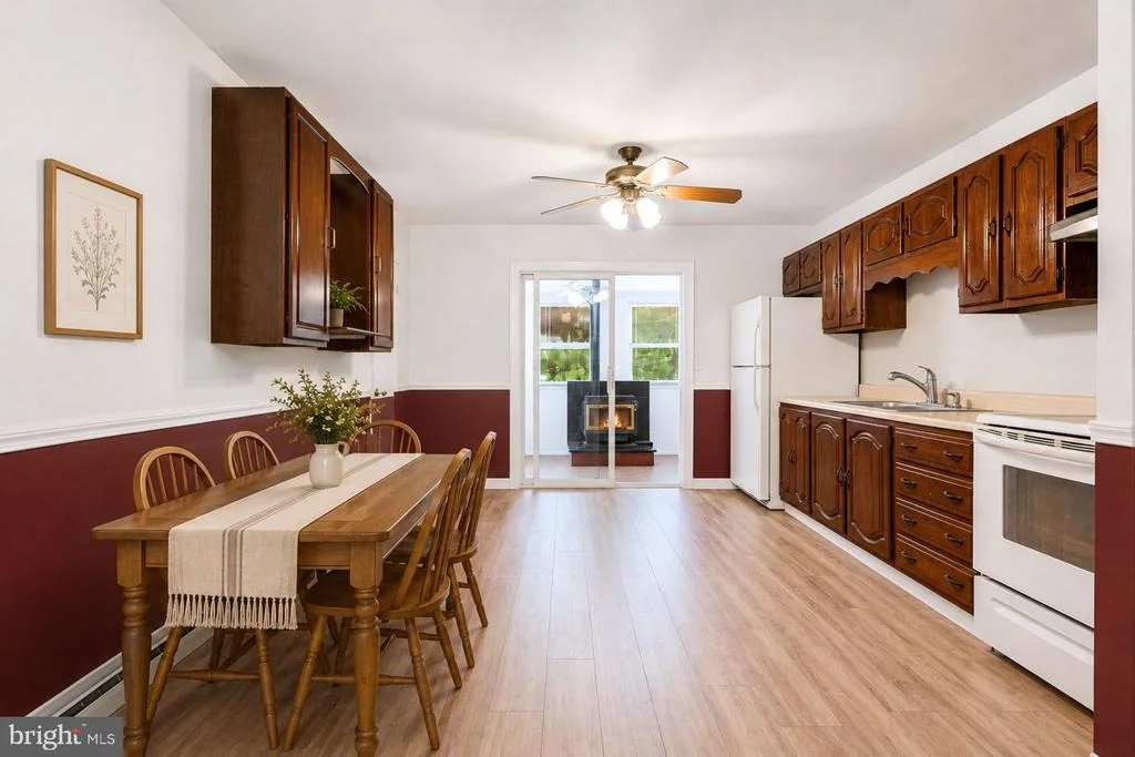 Photo of 906 BUTTONWOOD TRAIL